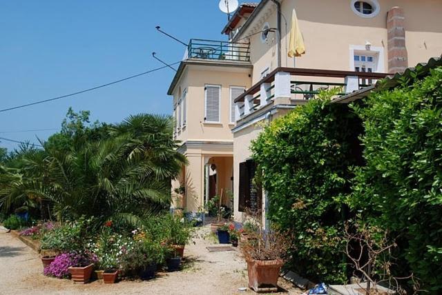 Bungalow Leo Savudrija Buitenkant foto